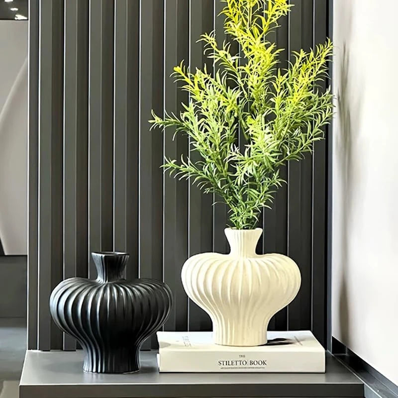 Kreative Vase in Unregelmäßiger Form