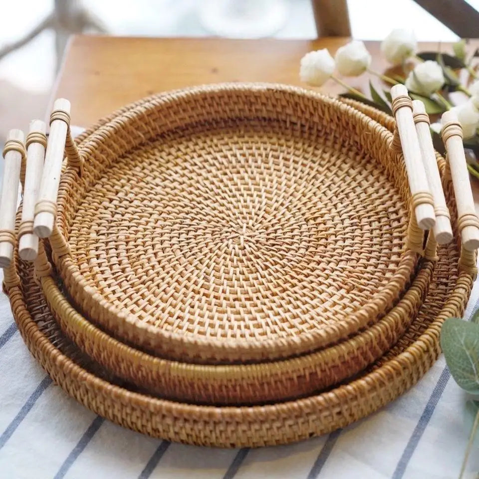 Handgewebtes Rattan-Tablett & Aufbewahrungskorb