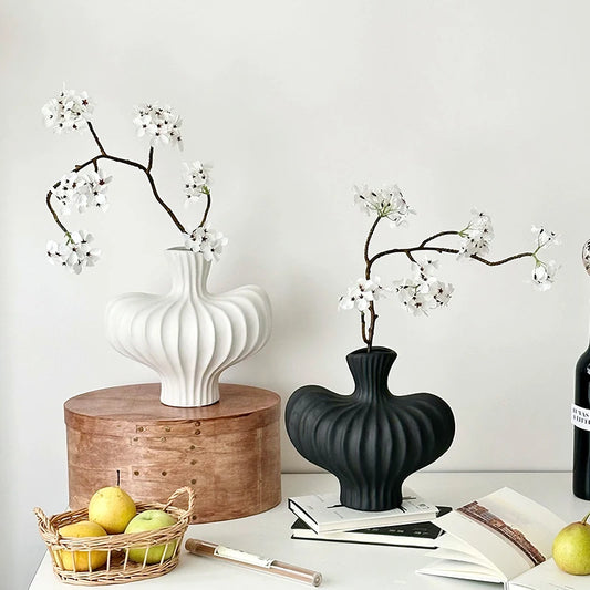 Kreative Vase in Unregelmäßiger Form